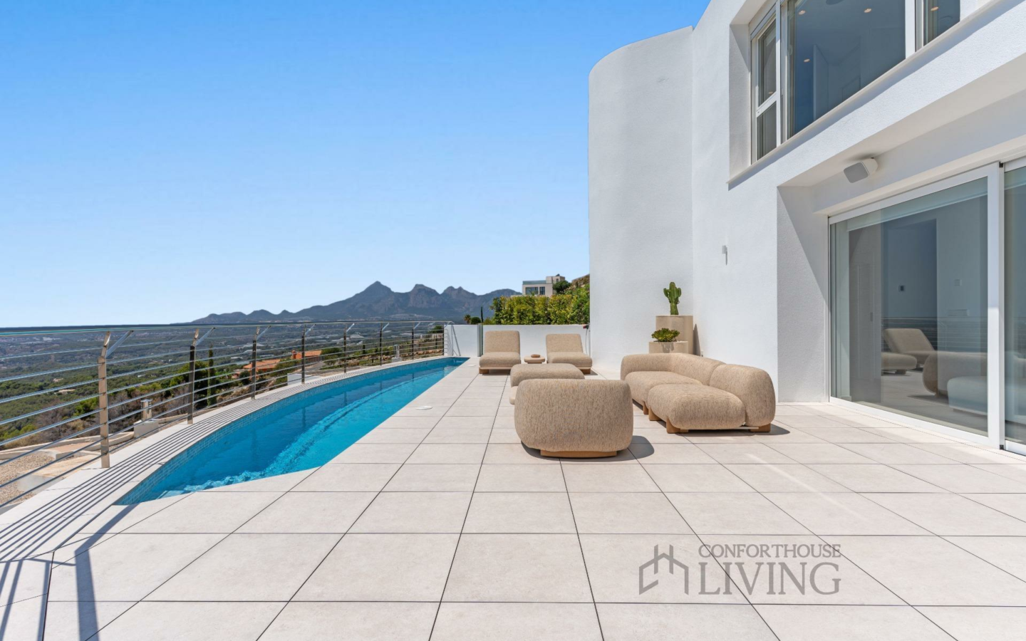 4-bedroom Villa In Altea, Spain (616 M²)