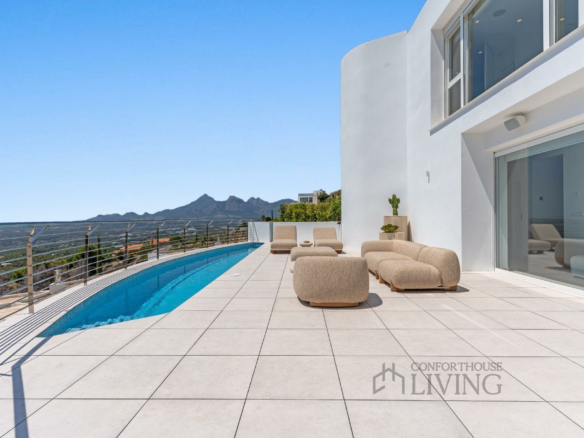 4-bedroom Villa In Altea, Spain (616 M²)