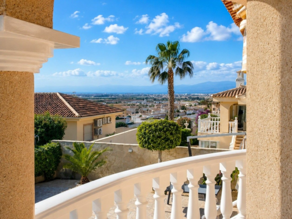 4-bedroom Villa In Rojales, Spain (175 M²)