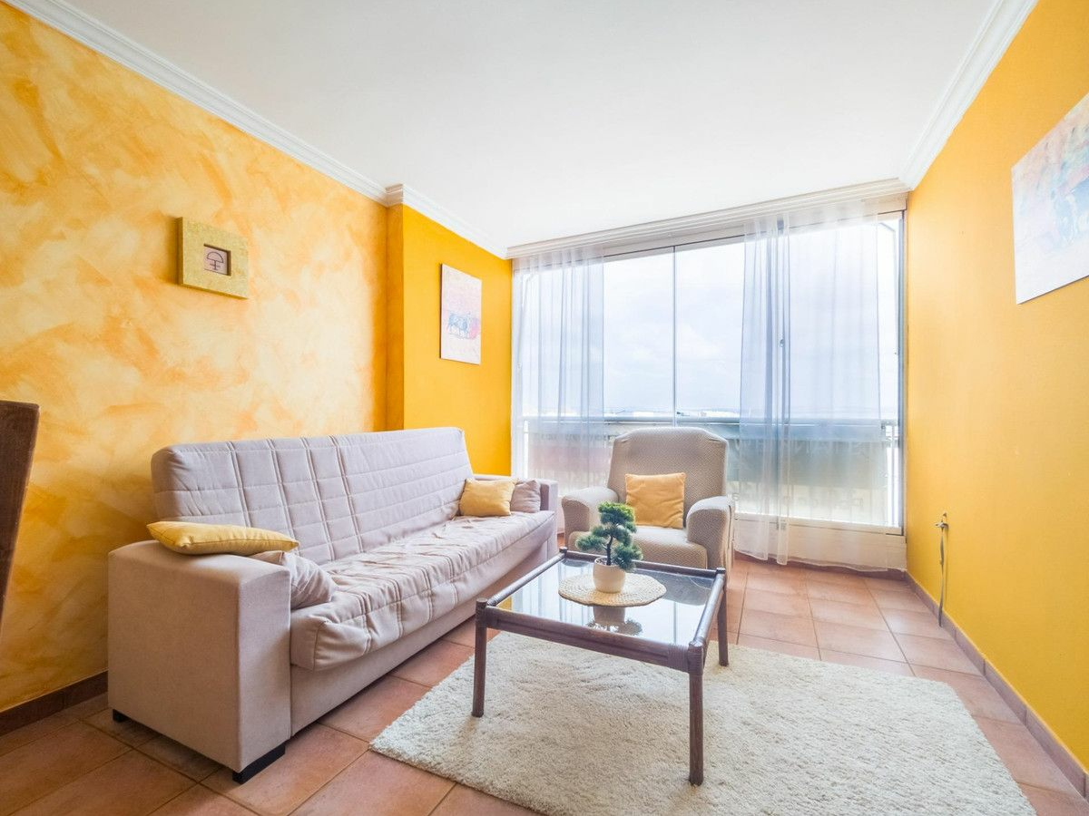 2-bedroom Apartment In Torrevieja, Spain (63 M²)