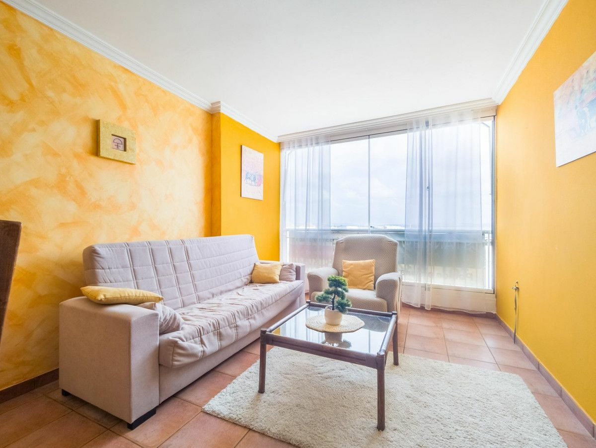 4-3-880e8b 2-bedroom Apartment In Torrevieja, Spain (63 M²)