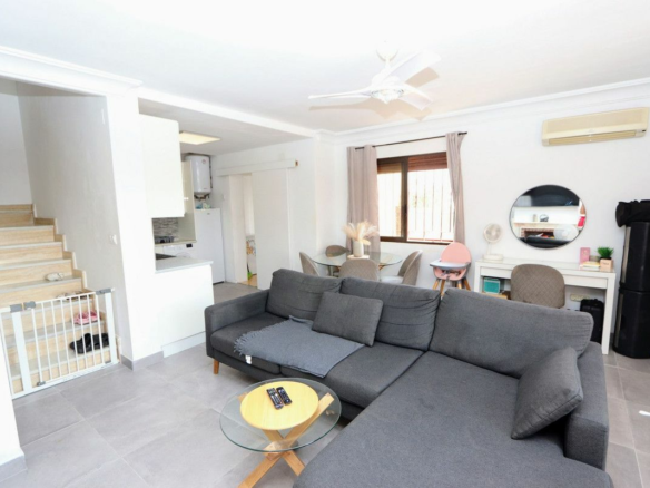 2-bedroom Villa In Orihuela Costa, Spain (85 M²)
