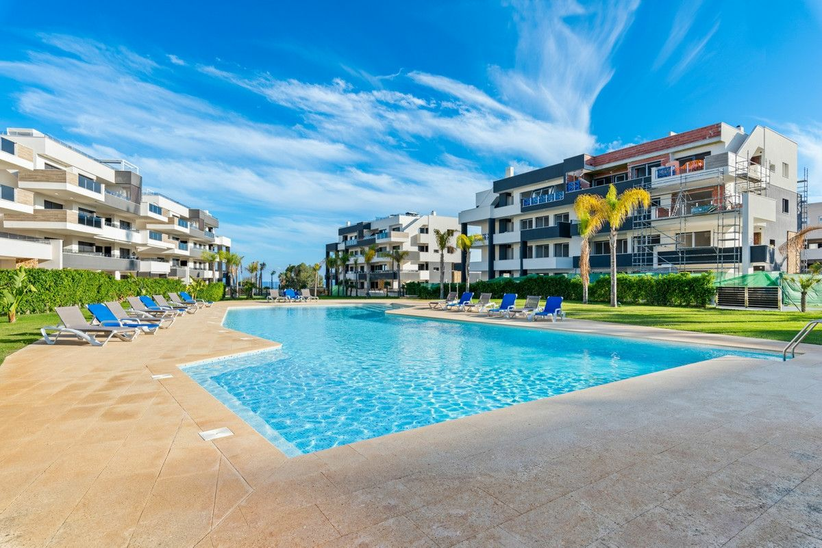 2-bedroom Apartment In Orihuela Costa, Spain (78 M²)