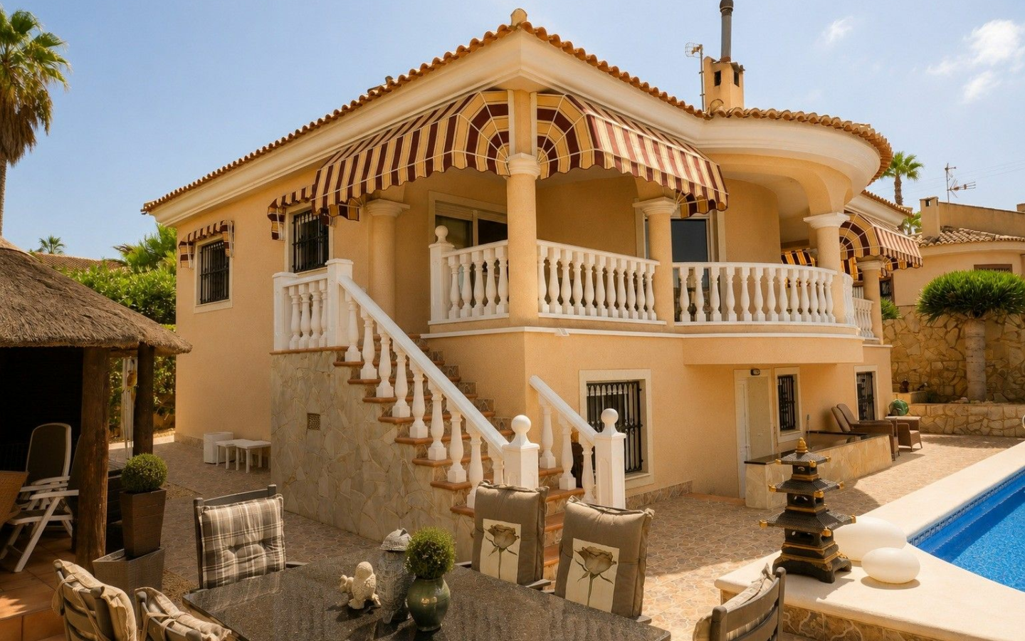 4-bedroom Villa In Rojales, Spain (175 M²)