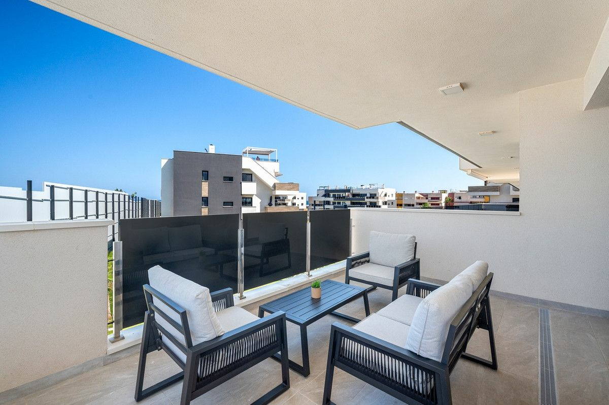 2-bedroom Apartment In Orihuela Costa, Spain (78 M²)