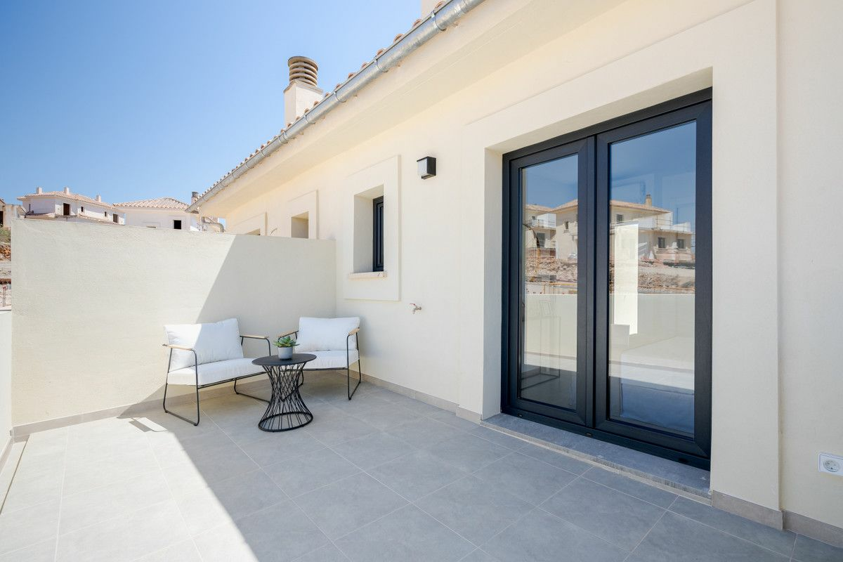 3-bedroom Villa In Manacor, Spain (105 M²)