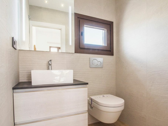 5-bedroom Villa In Finestrat, Spain (321 M²)
