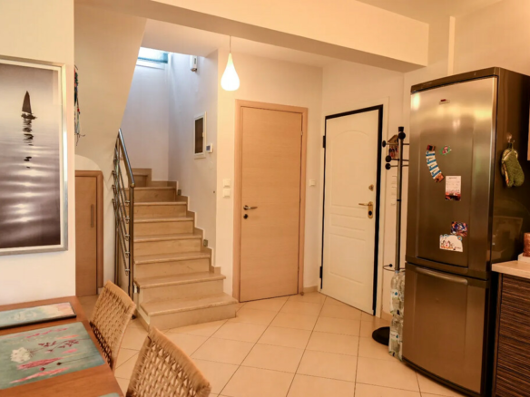 3-bedroom Detached House In Easts Olimpos, Greece (96 M²)