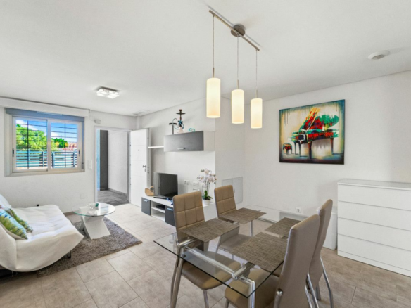 2-bedroom Apartment In Torrevieja, Spain (57 M²)