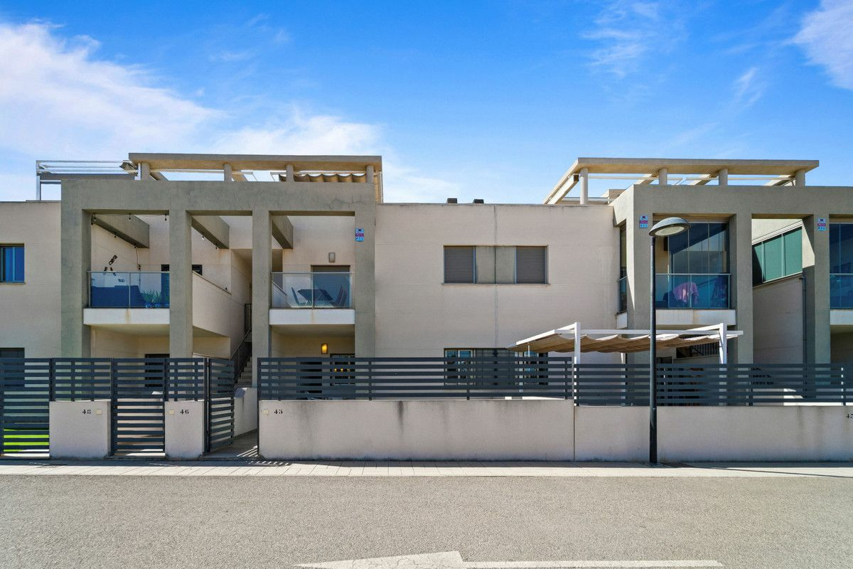 2-bedroom Apartment In Torrevieja, Spain (57 M²)