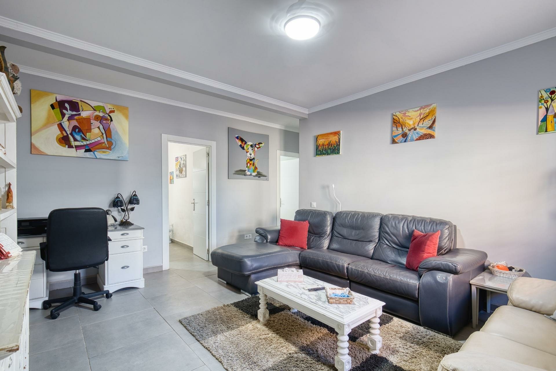 3-bedroom Semi In San Cayetano, Spain (173 M²)