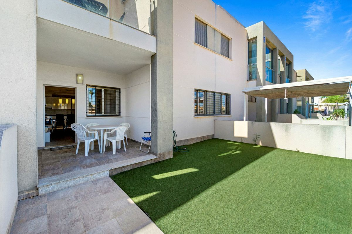2-bedroom Apartment In Torrevieja, Spain (57 M²)