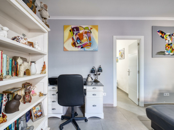 3-bedroom Semi In San Cayetano, Spain (173 M²)