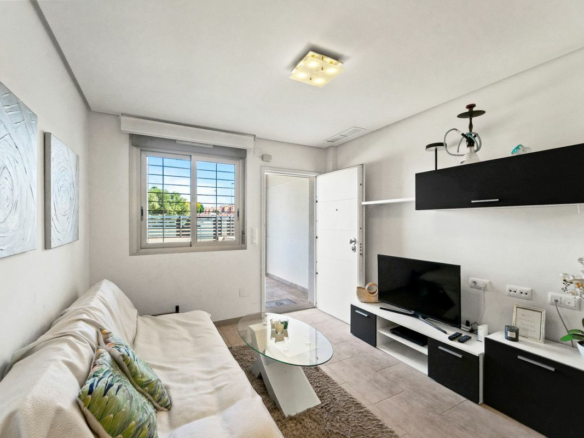 2-bedroom Apartment In Torrevieja, Spain (57 M²)