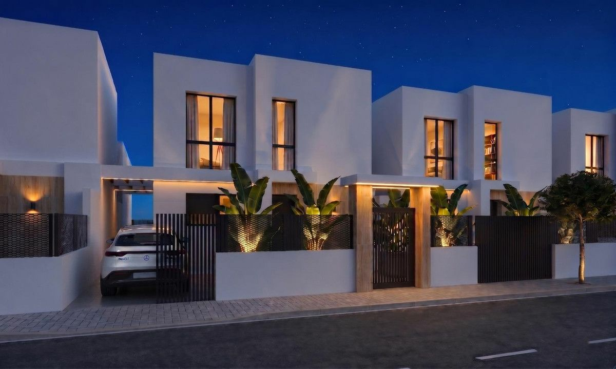 3-bedroom Villa In Torre – Pacheco, Spain (114 M²)