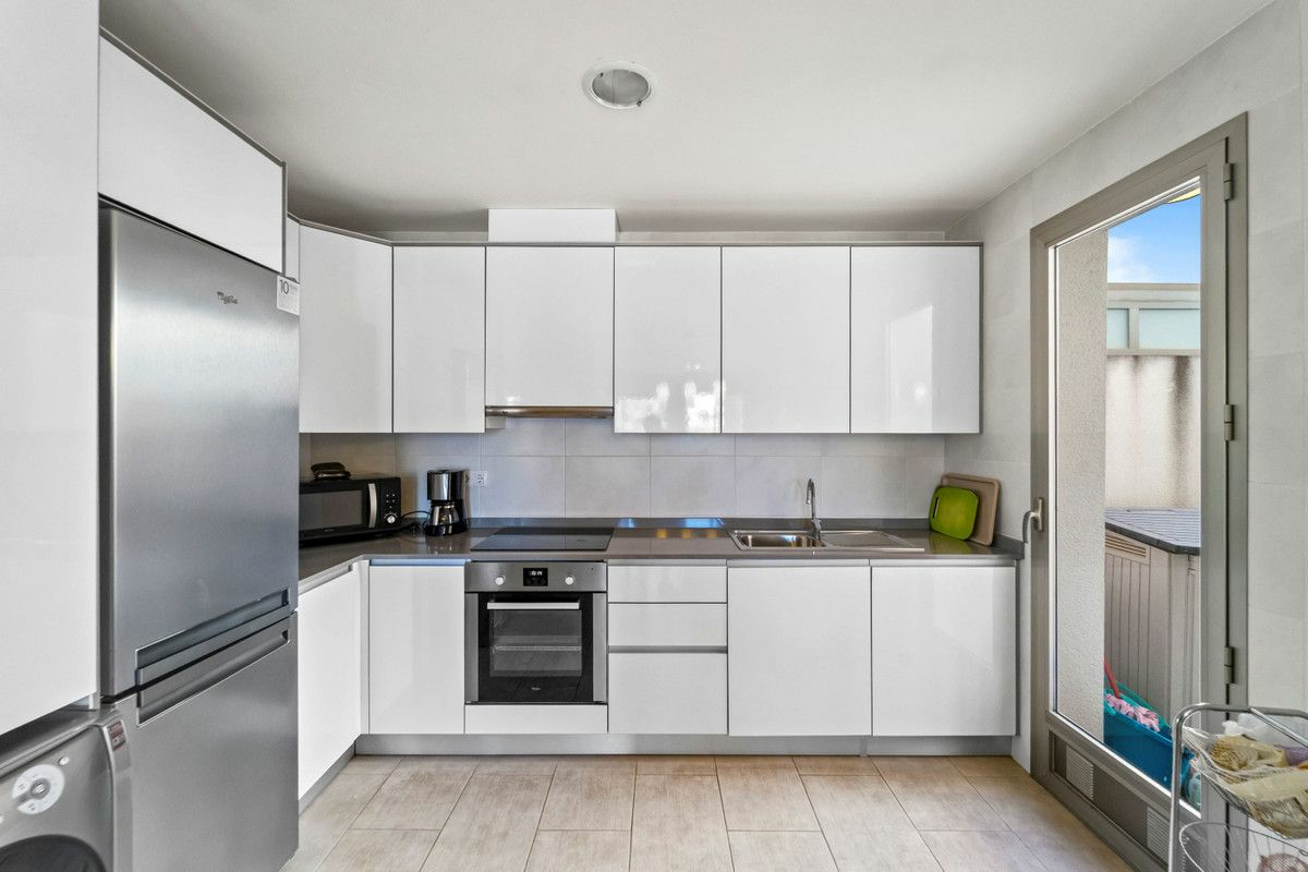 2-bedroom Apartment In Torrevieja, Spain (57 M²)