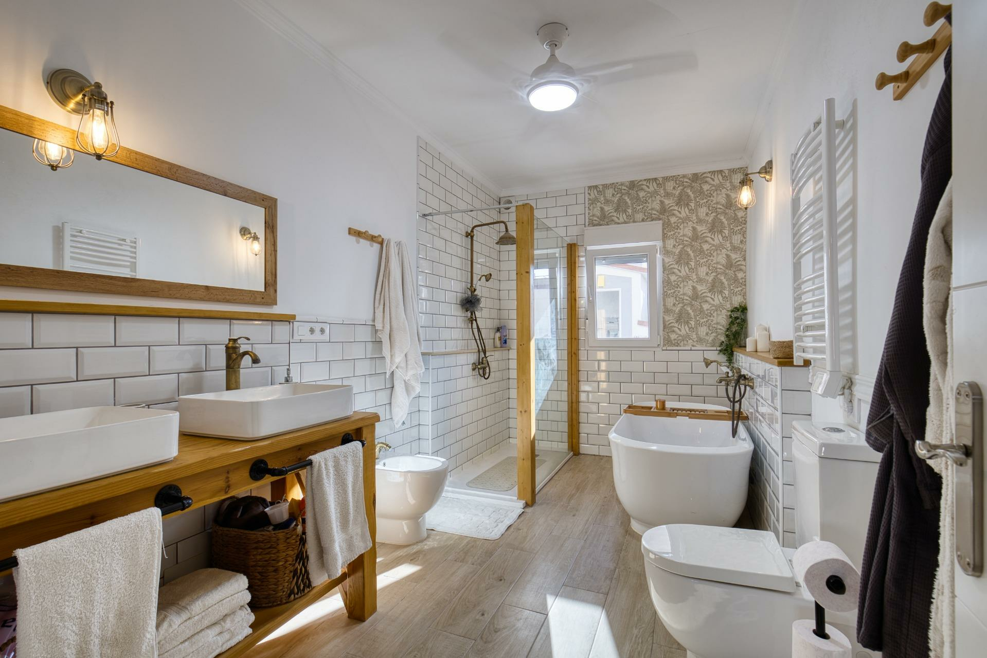 3-bedroom Semi In San Cayetano, Spain (173 M²)