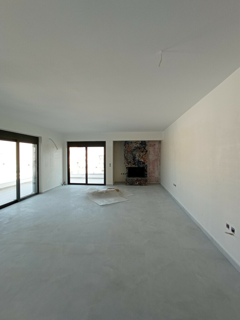 3-bedroom Maisonette In Peristeri, Greece (105 M²)