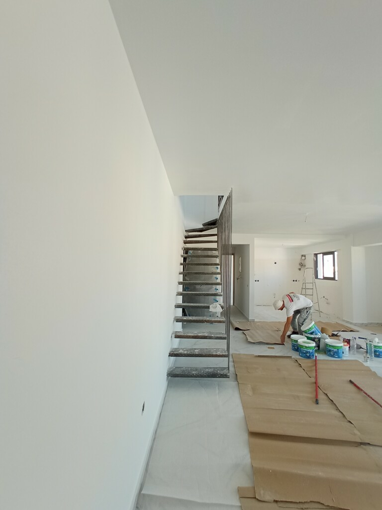 4-bedroom Maisonette In Peristeri, Greece (155 M²)