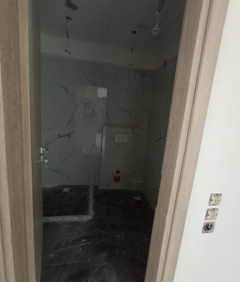 4-bedroom Maisonette In Peristeri, Greece (155 M²)