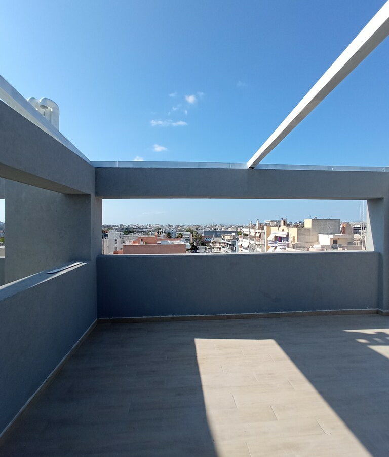 4-bedroom Maisonette In Peristeri, Greece (155 M²)