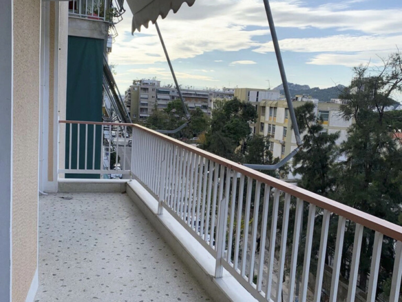 2-bedroom Flat In Goudi, Greece (82 M²)