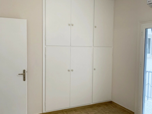 2-bedroom Flat In Goudi, Greece (82 M²)