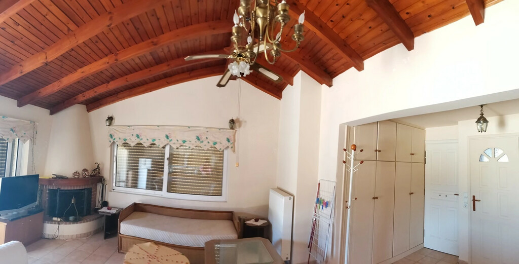 Detached House In Saronida, Greece (520 M²)