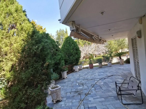 Detached House In Saronida, Greece (520 M²)