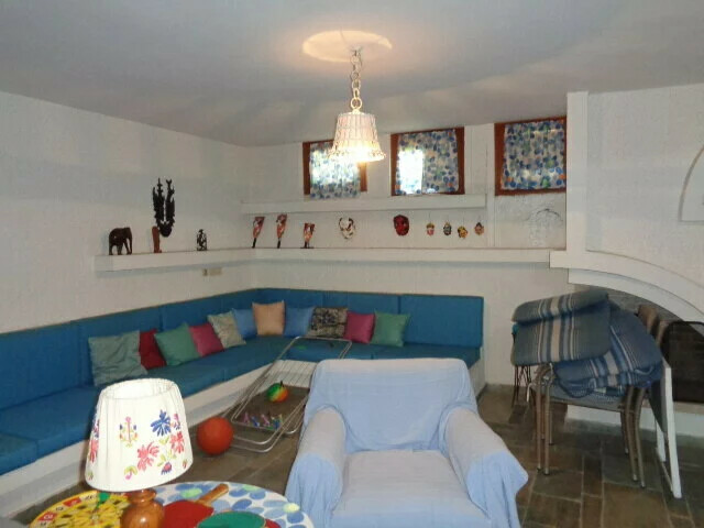 6-bedroom Villa In Eretria, Greece (570 M²)