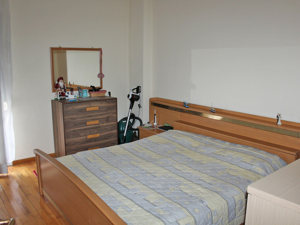 Building In Katerini, Greece (240 M²)