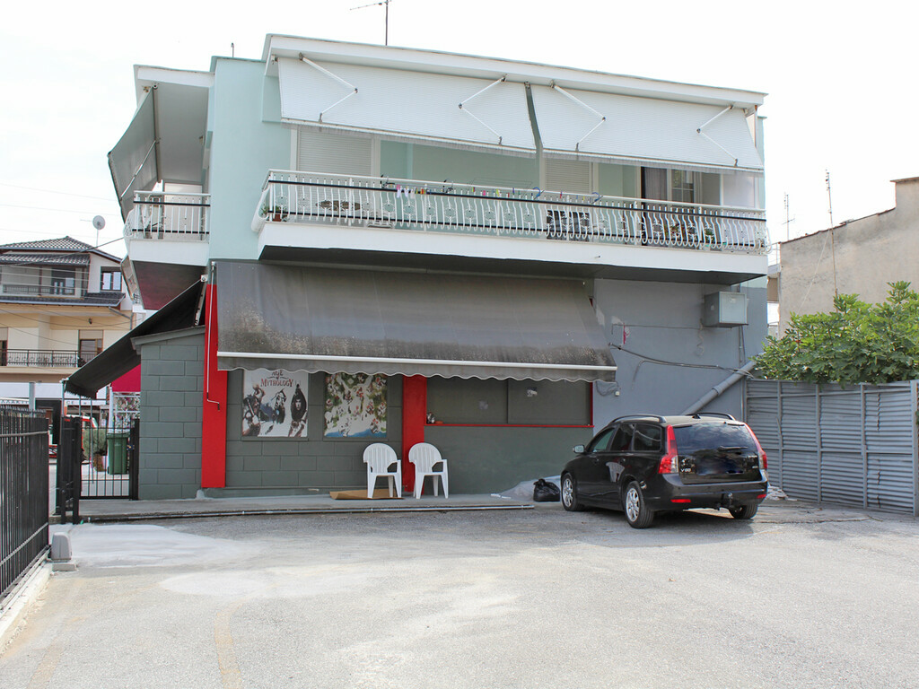 Building In Katerini, Greece (240 M²)