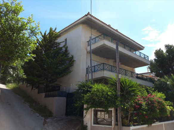 3-bedroom Maisonette In Koropi, Greece (174 M²)
