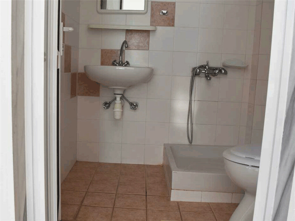 Hotel In Easts Olimpos, Greece (565 M²)
