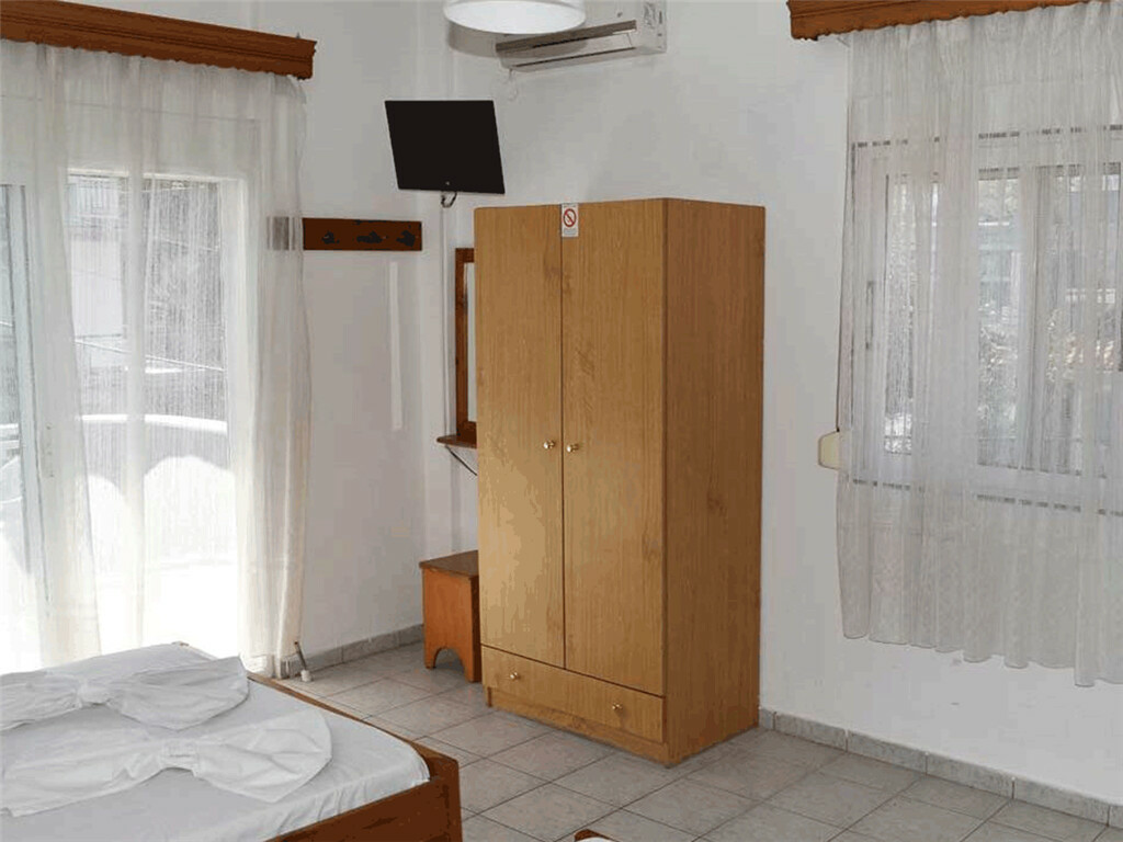 Hotel In Easts Olimpos, Greece (565 M²)