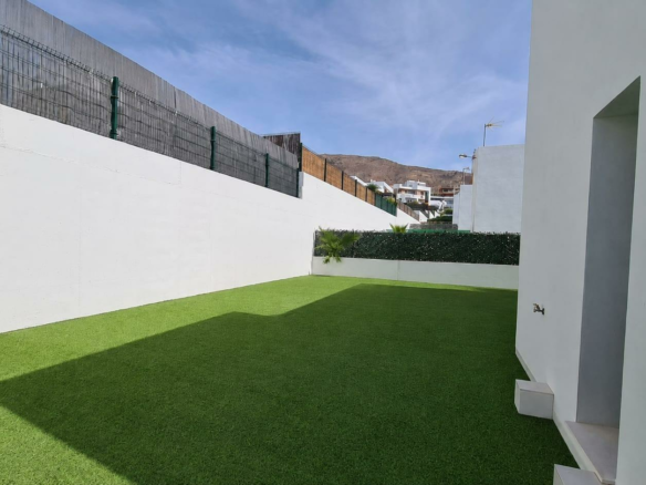 3-bedroom Villa In Finestrat, Spain (170 M²)