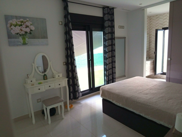 3-bedroom Villa In Finestrat, Spain (170 M²)