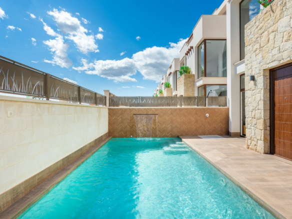 5-bedroom Villa In Los Montesinos, Spain (116 M²)