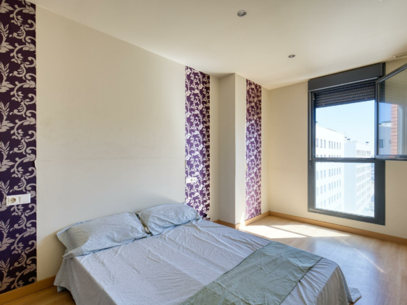 3-bedroom Flat In Elche, Spain (86 M²)