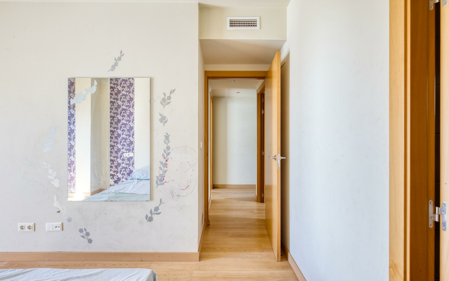 3-bedroom Flat In Elche, Spain (86 M²)