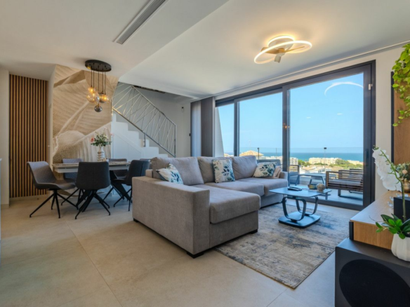 3-bedroom Apartment In Guardamar Del Segura, Spain (93 M²)