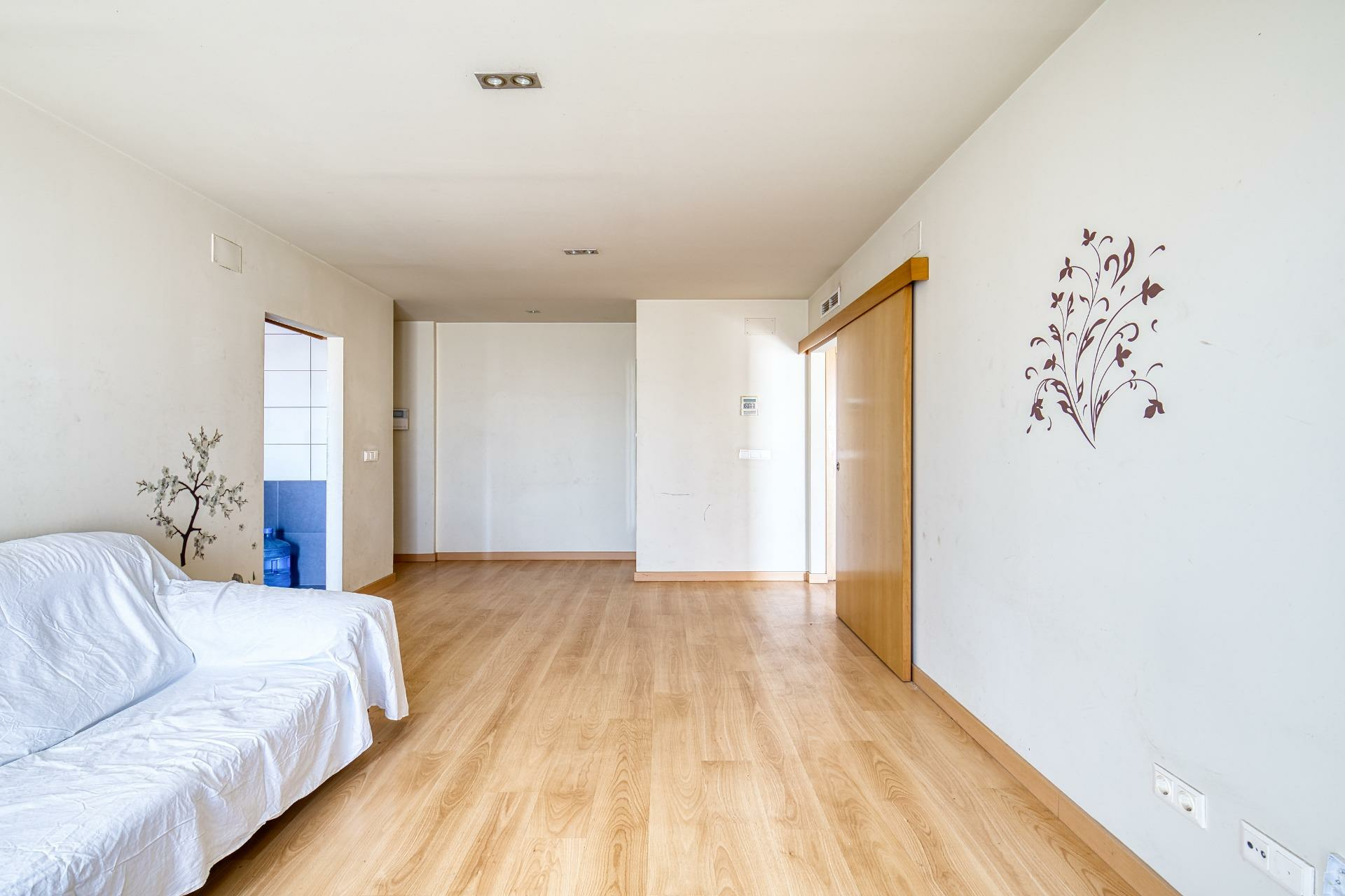 7-2-c5a653 3-bedroom Flat In Elche, Spain (86 M²)
