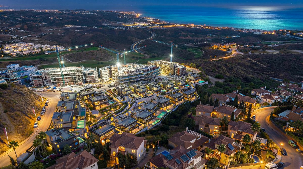 4-bedroom Villa In Mijas, Spain (669 M²)