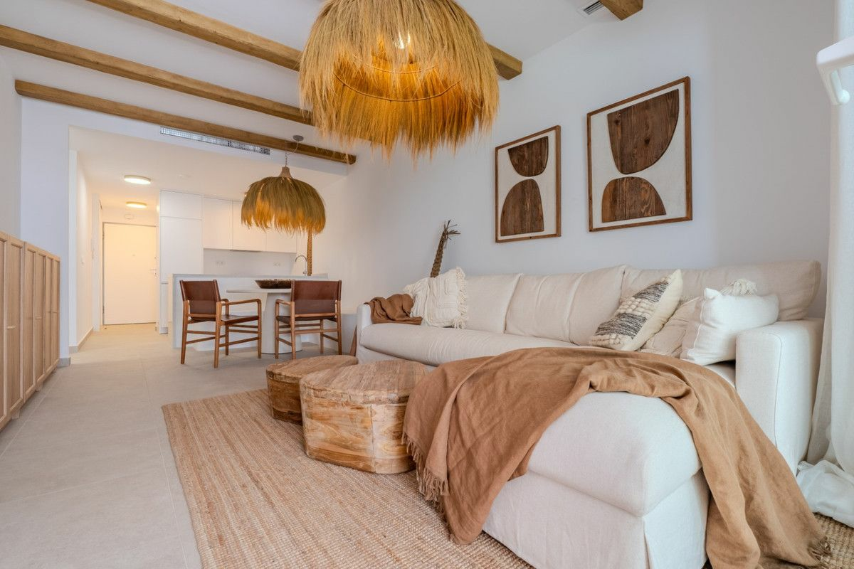 2-bedroom Apartment In Orihuela Costa, Spain (63 M²)