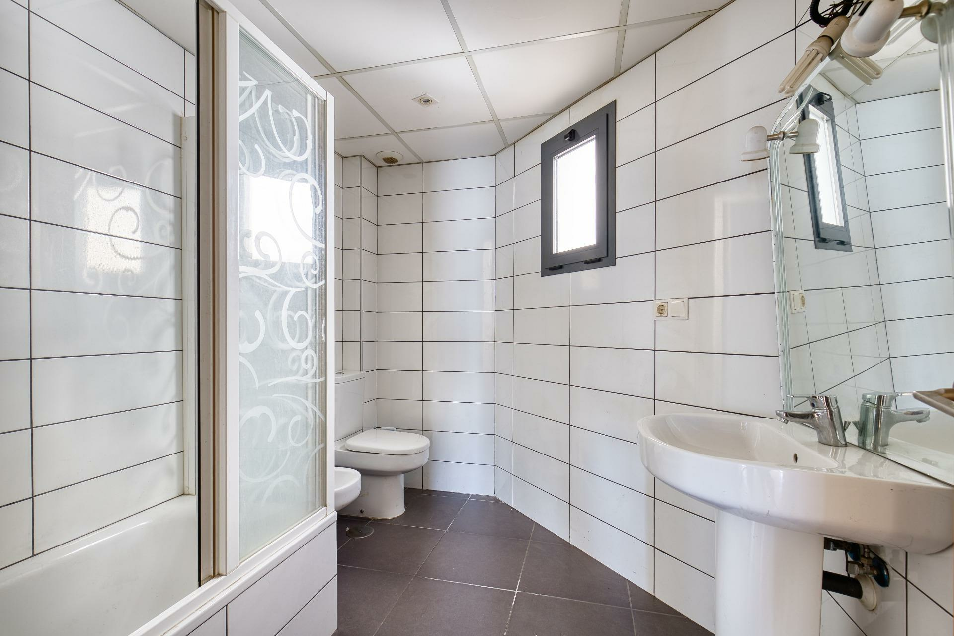7-6-4519a7 3-bedroom Flat In Elche, Spain (86 M²)