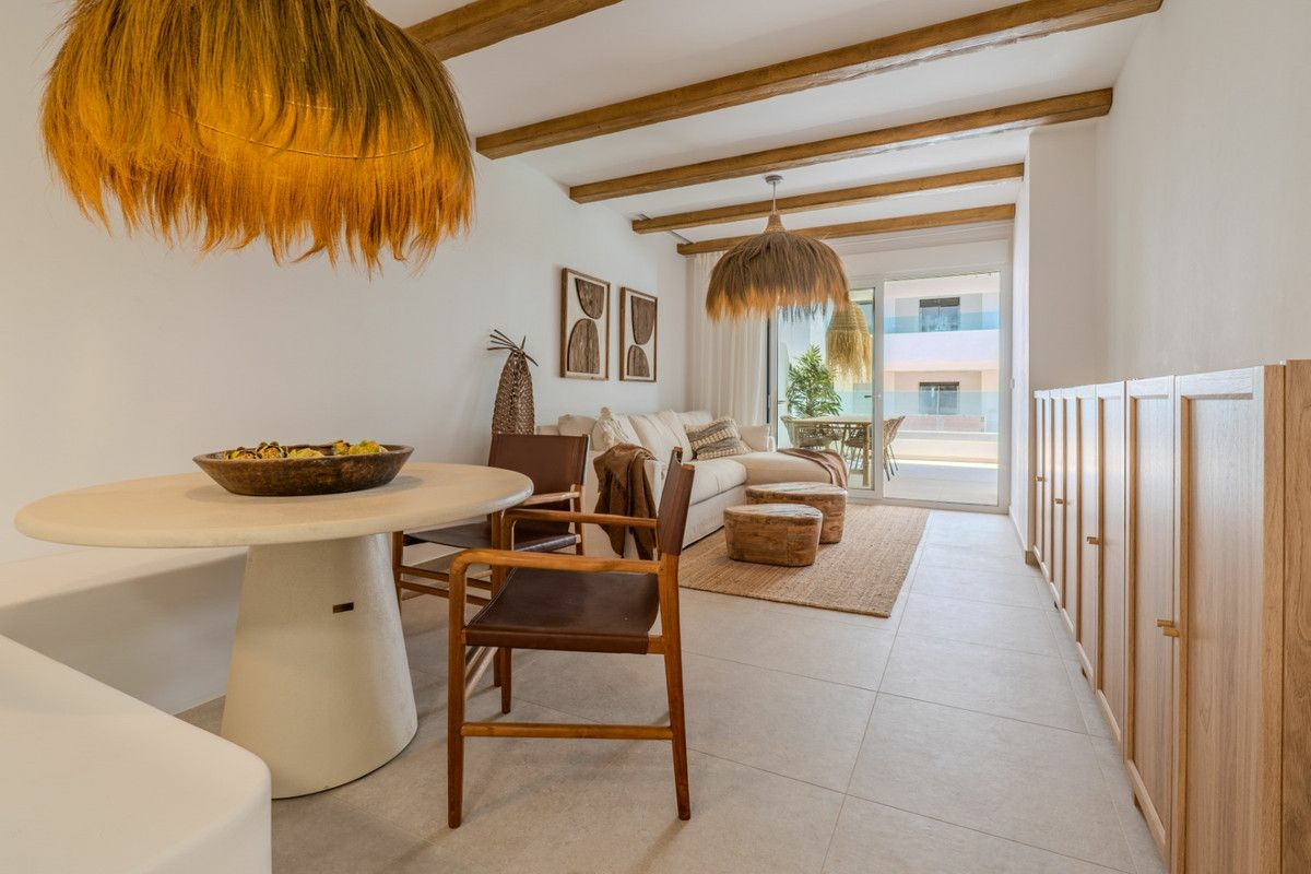 2-bedroom Apartment In Orihuela Costa, Spain (63 M²)