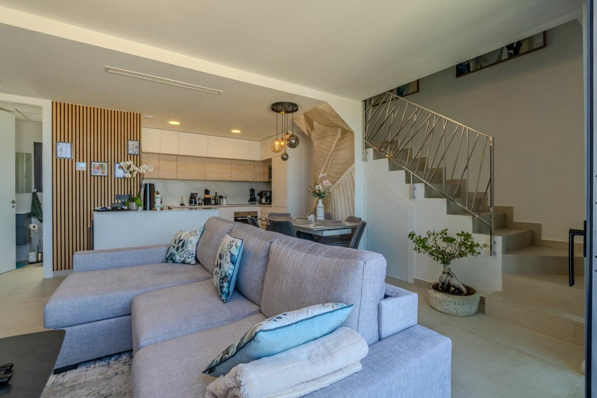 3-bedroom Apartment In Guardamar Del Segura, Spain (93 M²)