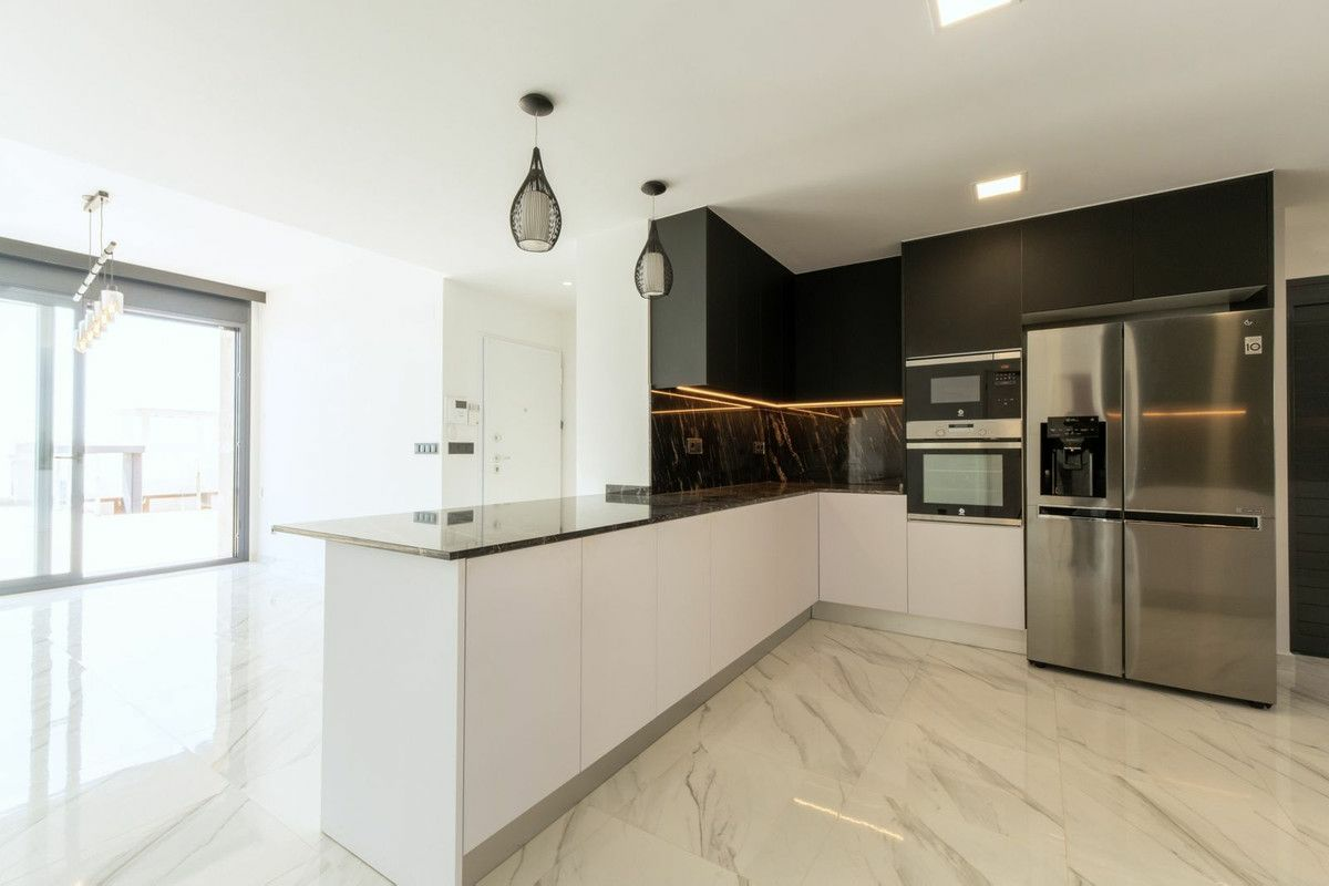 3-bedroom Villa In San Miguel De Salinas, Spain (210 M²)