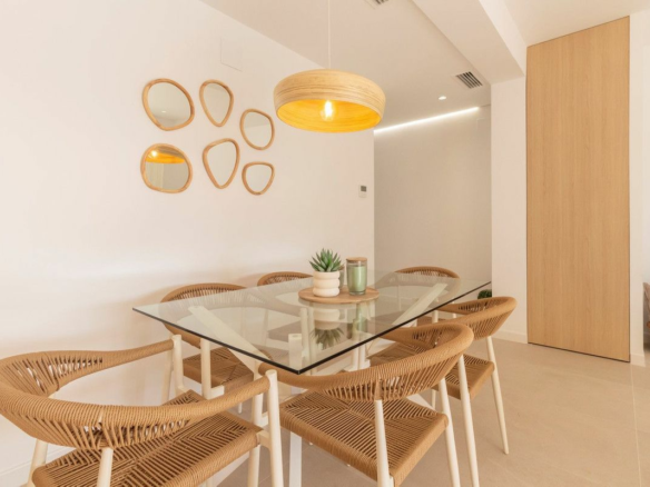 3-bedroom Villa In Torrevieja, Spain (102 M²)