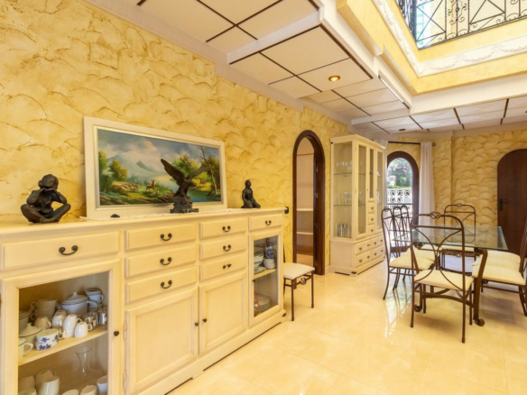 4-bedroom Villa In Orihuela Costa, Spain (624 M²)